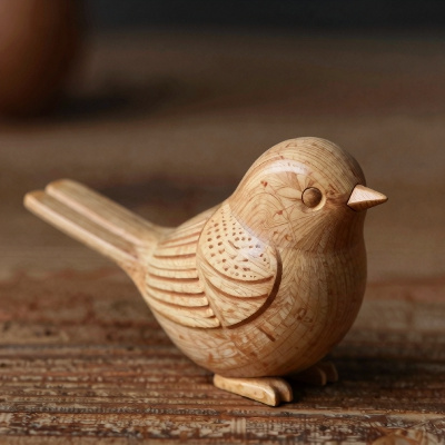 Птичка из дерева